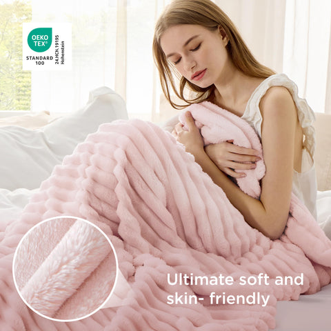 Bedsure GentleSoft crystal pink throw packaging detail, gift-ready.