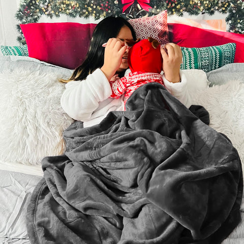 Bedsure GentleSoft fleece blanket queen dark grey gift-ready packaging