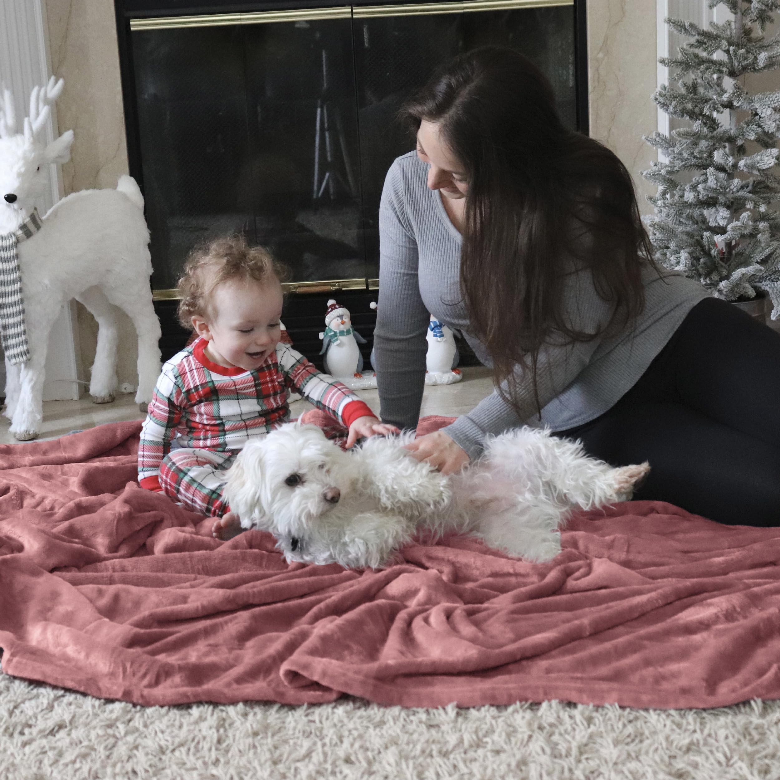 Gift-ready Bedsure GentleSoft fleece blanket packaged for a thoughtful present.