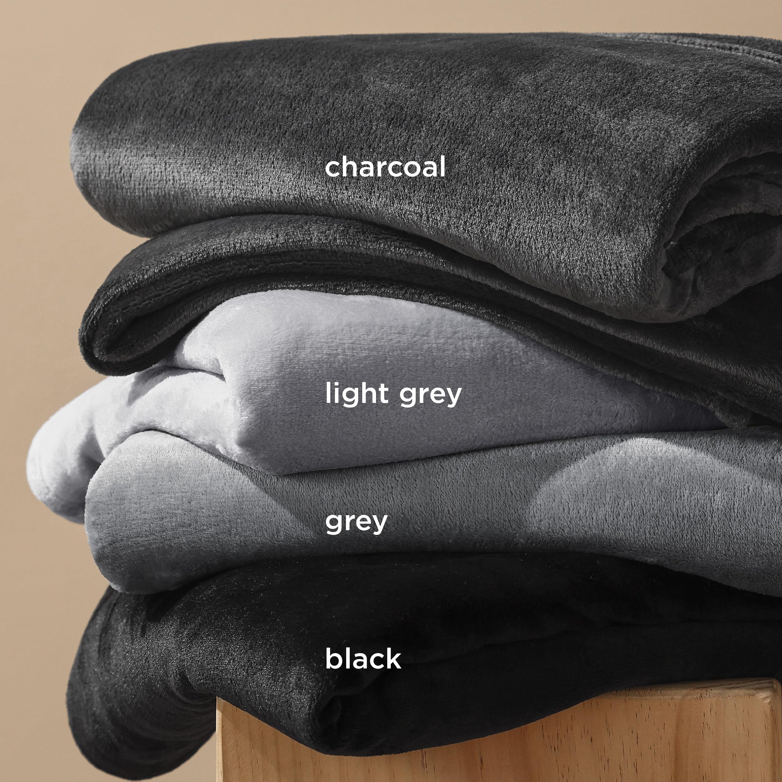 Machine-washable Bedsure GentleSoft fleece blanket for easy care