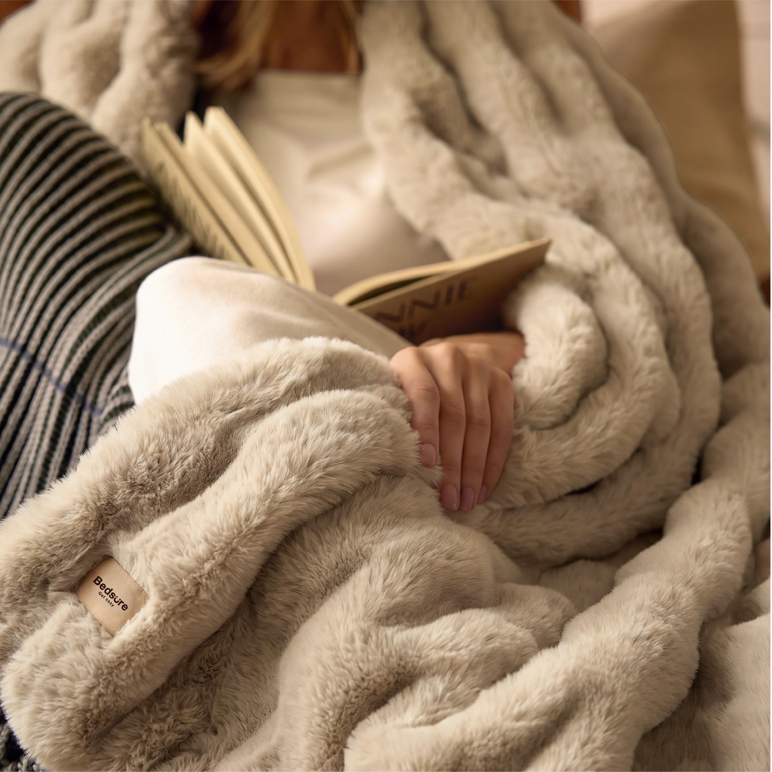 Bedsure GentleSoft couch side-fold invites relaxed lounging with extra warmth