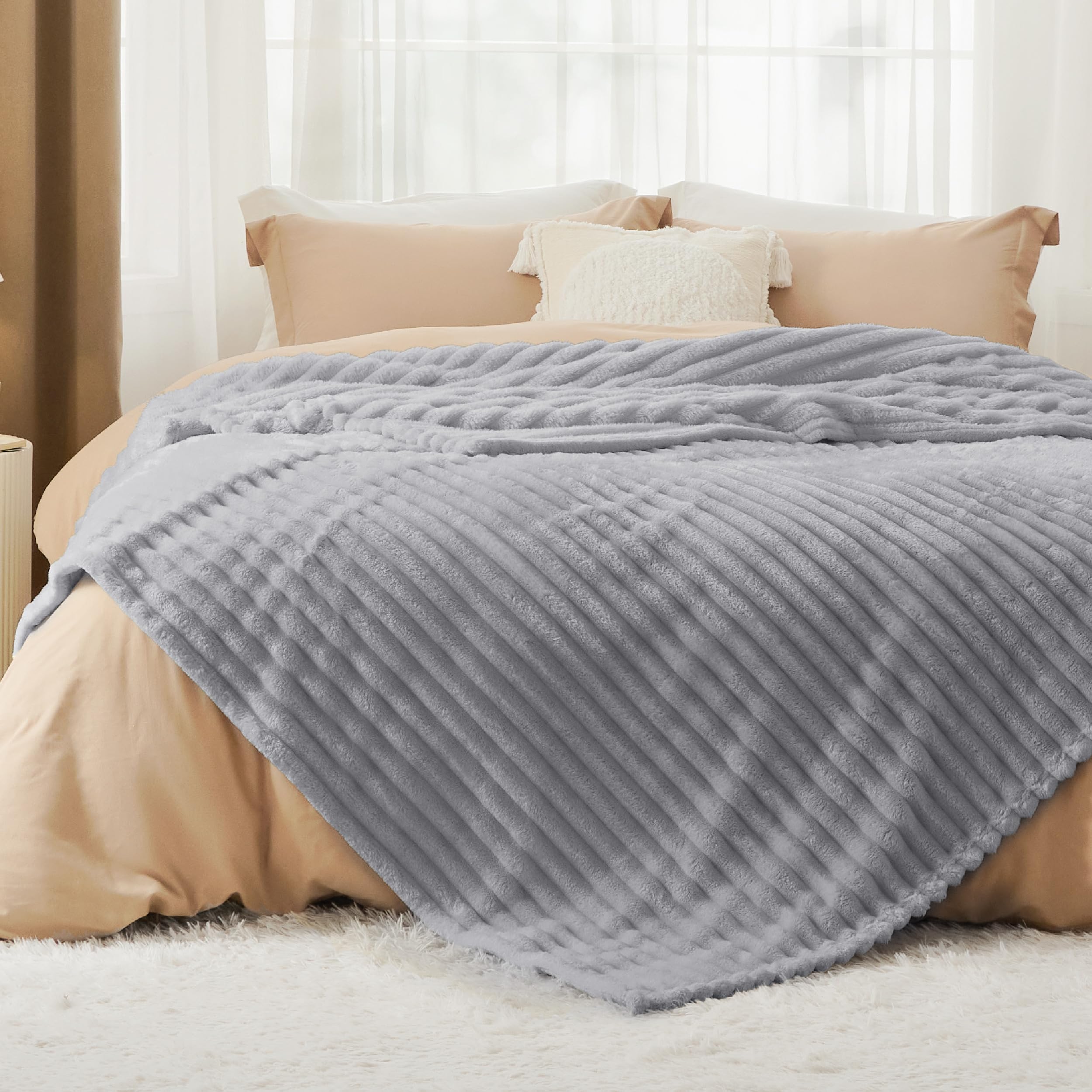 Bedsure GentleSoft king blanket soft fleece conveys luxurious comfort all year