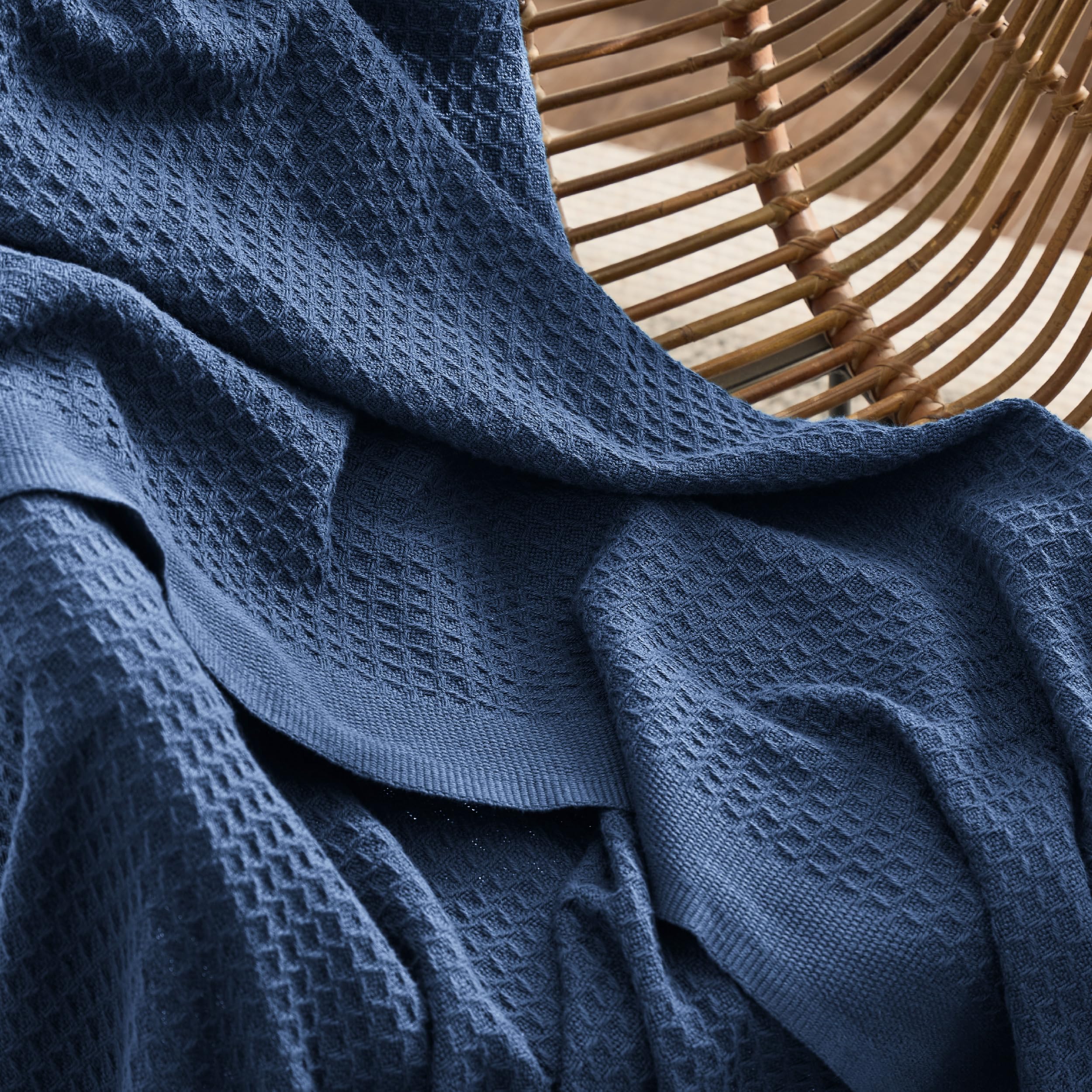 Bedsure Gentlesoft lightweight warmth ideal for summer nights