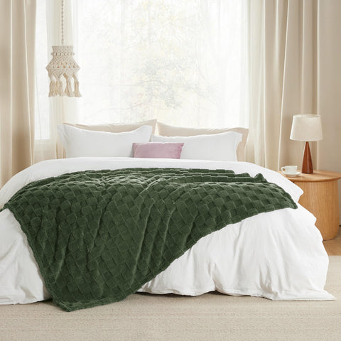 Bedsure GentleSoft blanket offers lightweight warmth for couch lounging