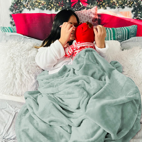 Bedsure GentleSoft king-size blanket shown with large dimensions on bed