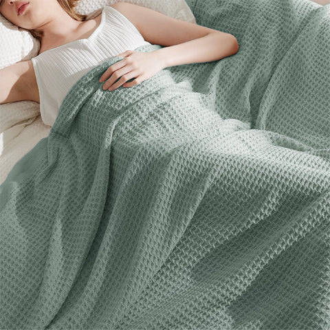 Bedsure Gentlesoft waffle texture close-up highlighting three-dimensional design