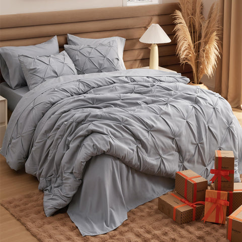 Gift-ready Bedsure bedding set displayed on bed