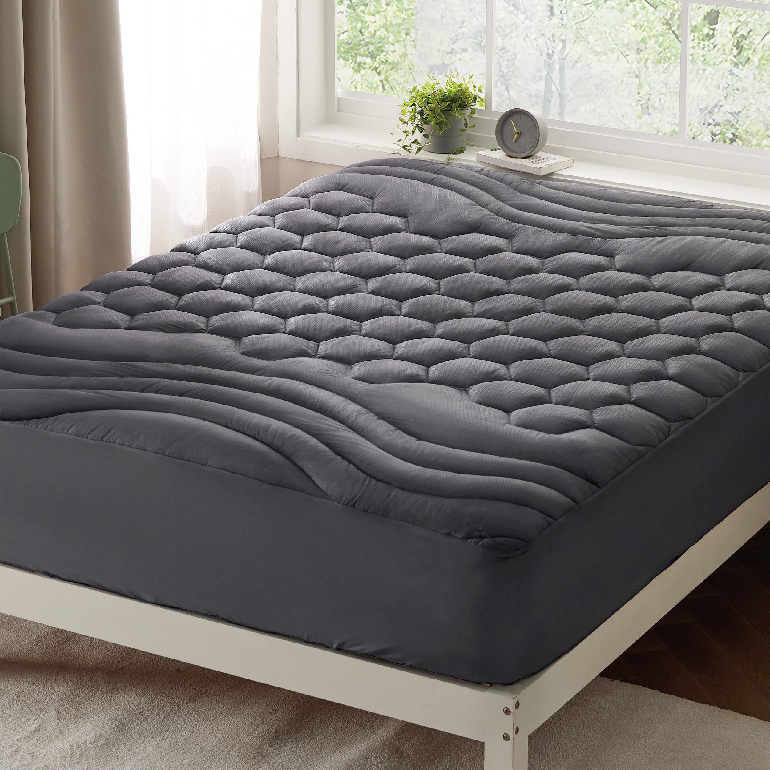 Bedsure grey queen mattress pad reinforced stitching for durability