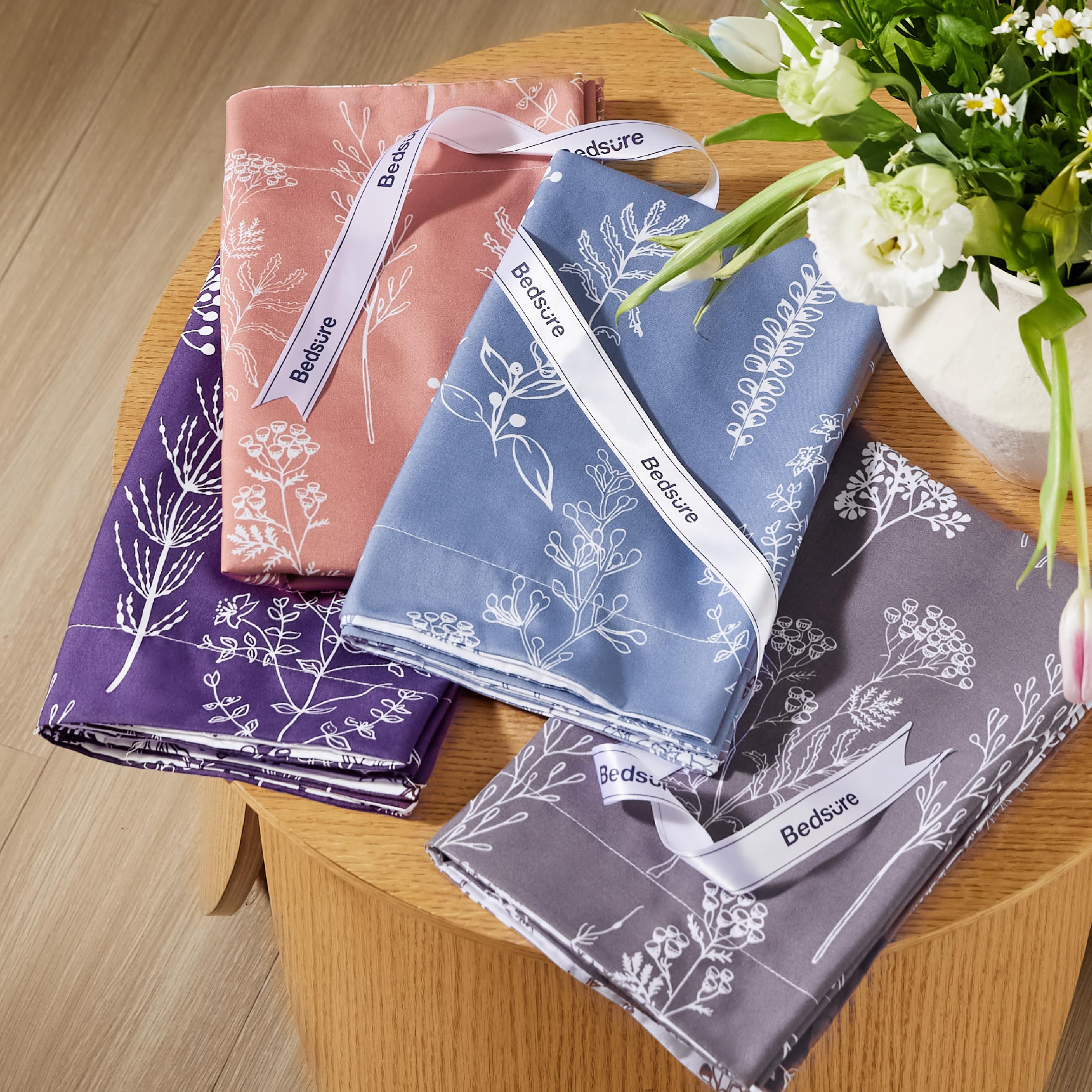 Bedsure Infinity Blue packaging suggests a ready-to-gift option.