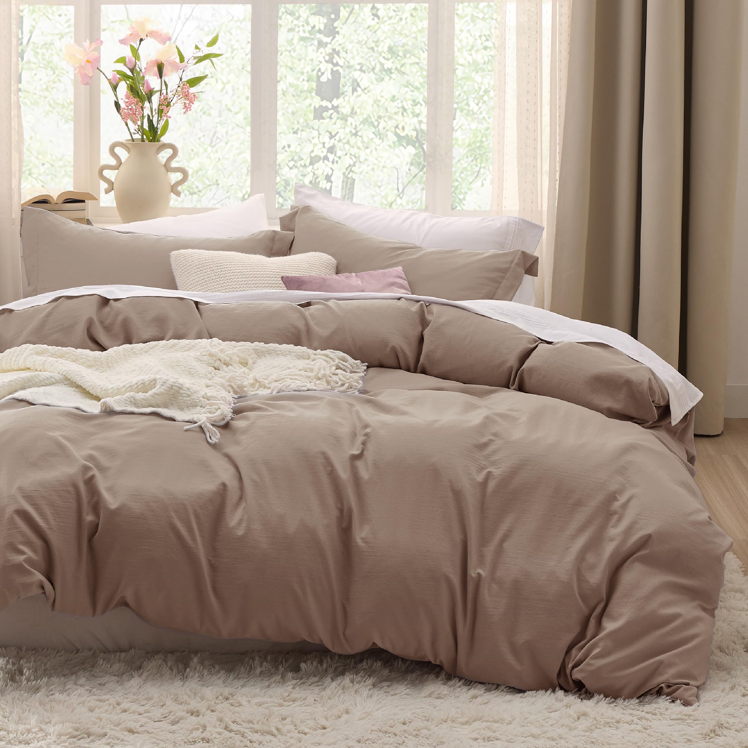 Bedsure khaki duvet cover king 104x90 with zipper closure for easy bed-making