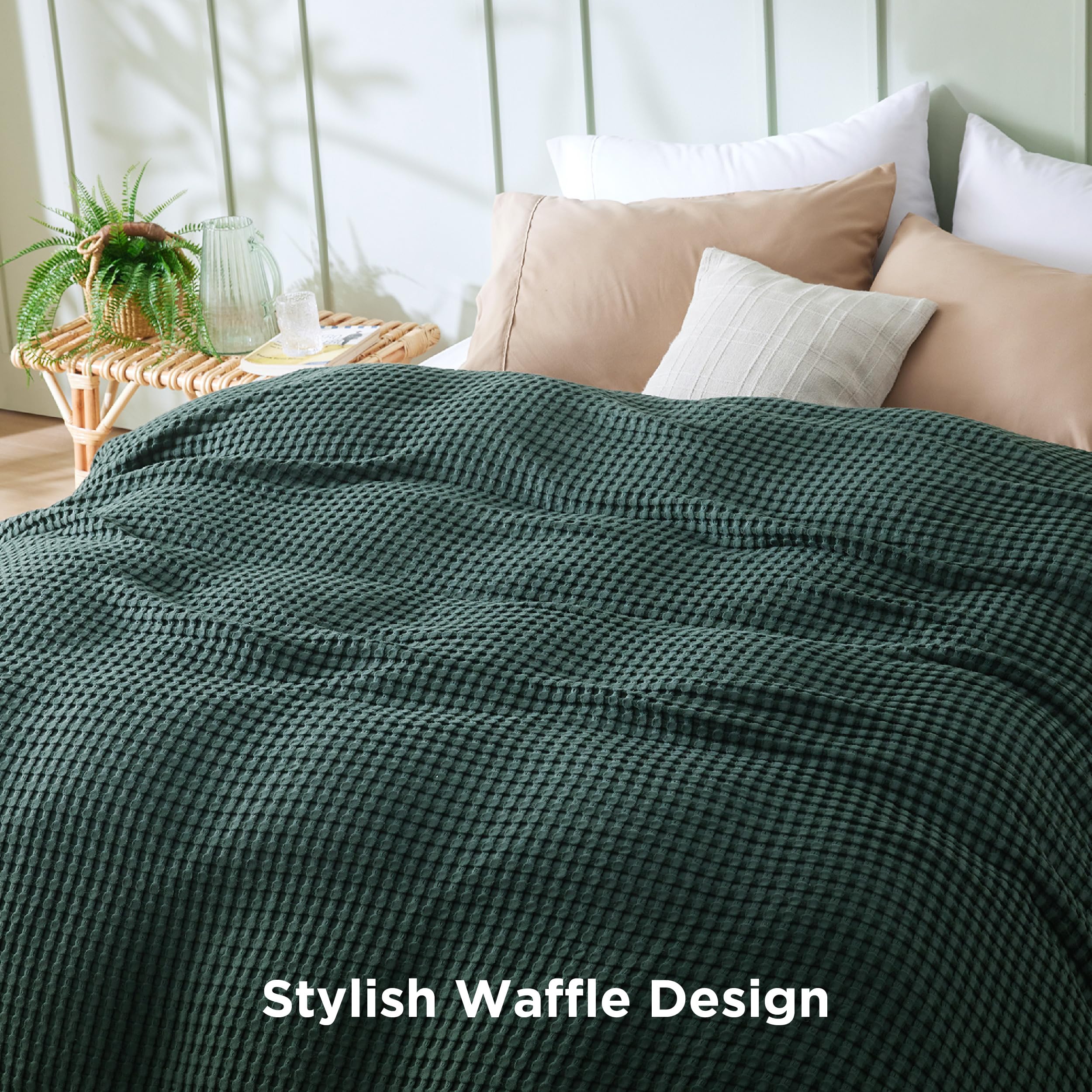 Bedsure king-size blanket in gift-ready packaging suitable for gifting.