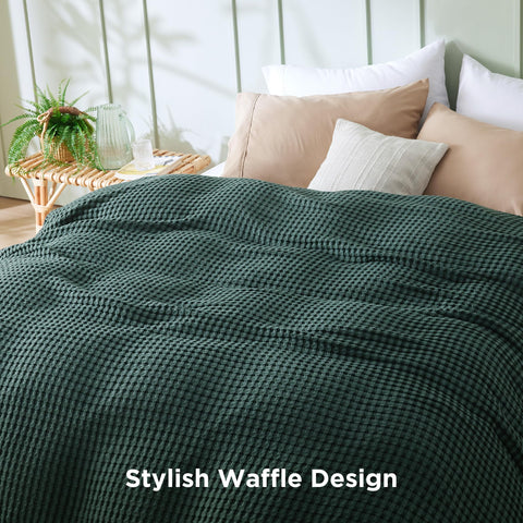 Bedsure king-size blanket in gift-ready packaging suitable for gifting.