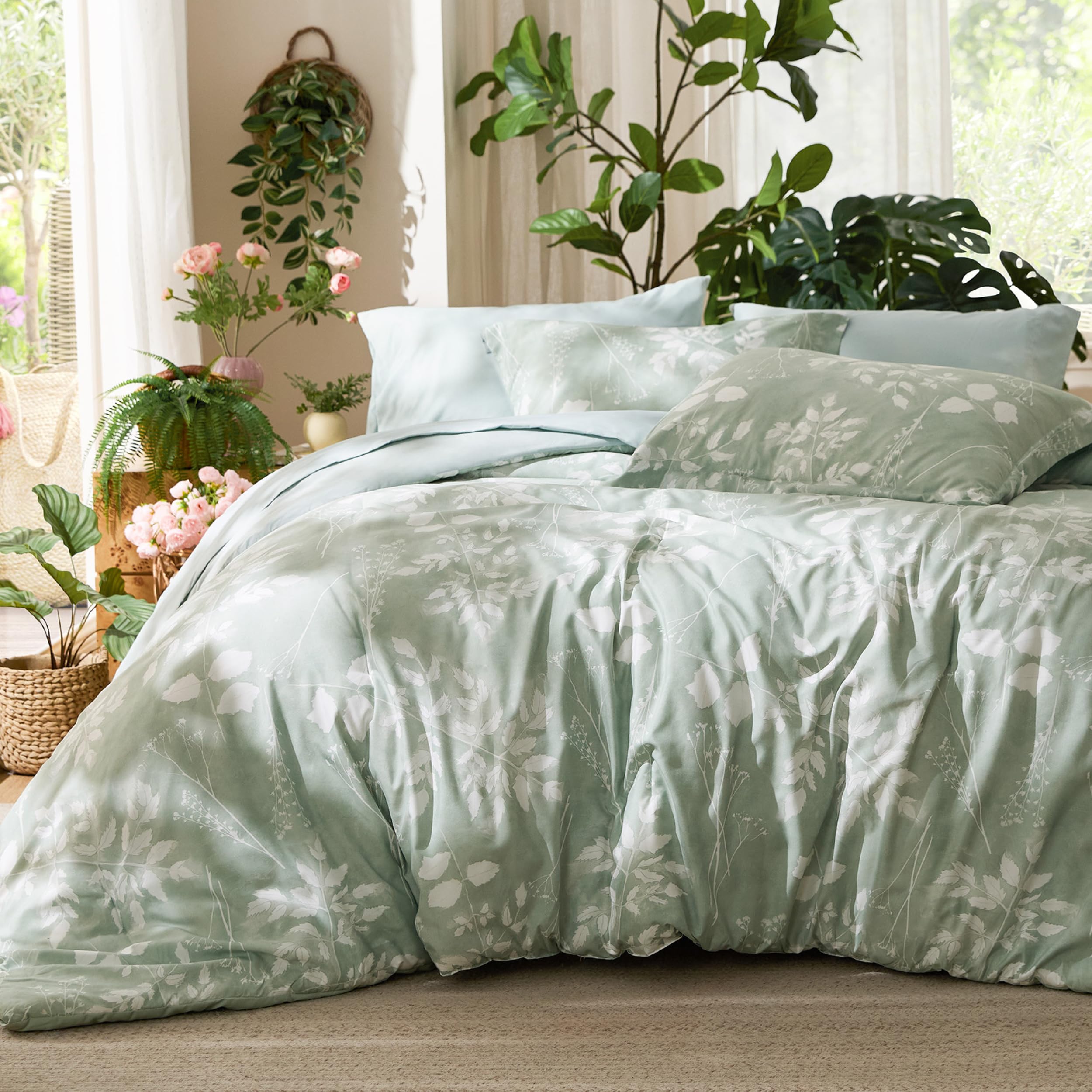 Bedsure king-size floral sage green close-up showing soft microfiber texture