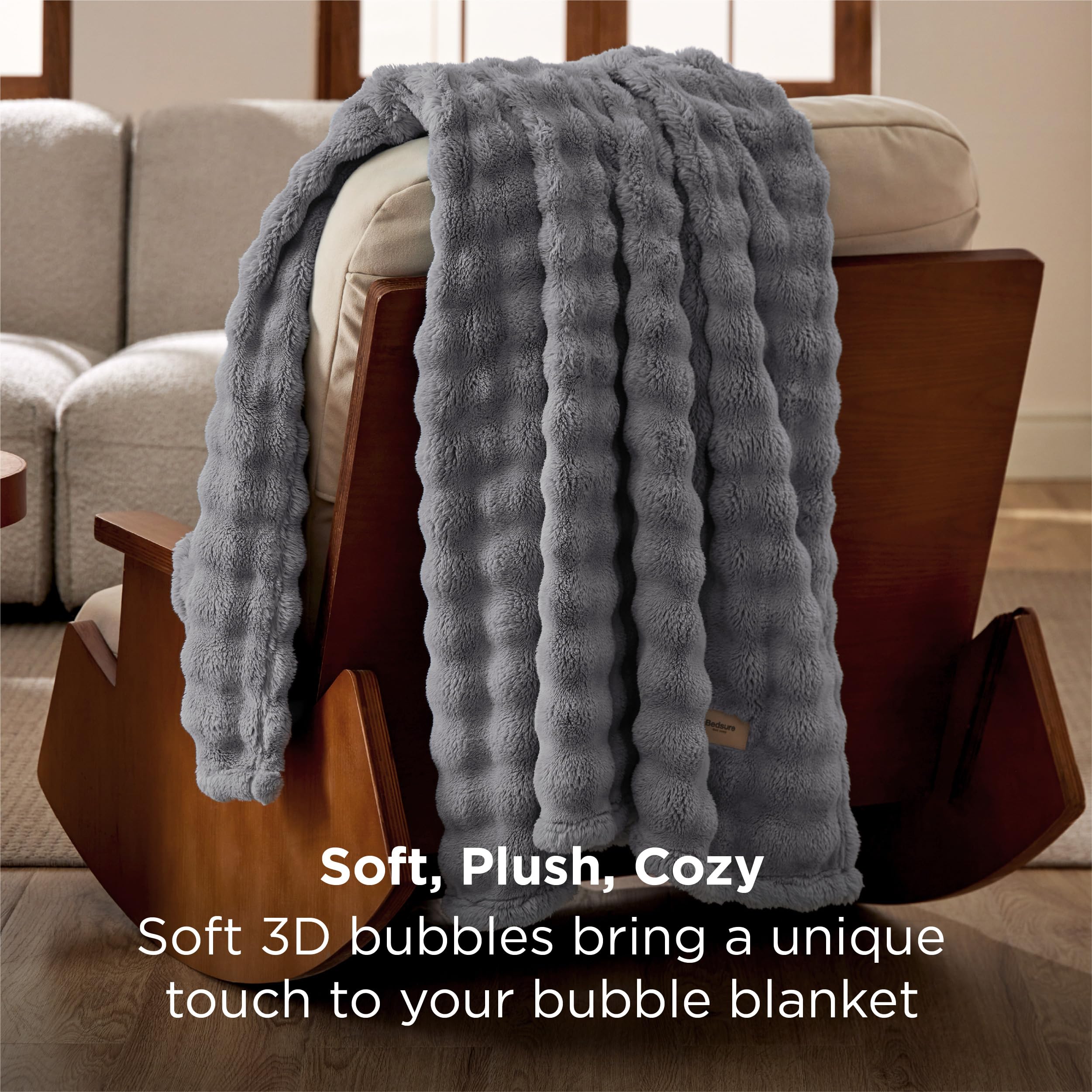 Bedsure lightweight blanket close-up shows plush, year-round warmth.