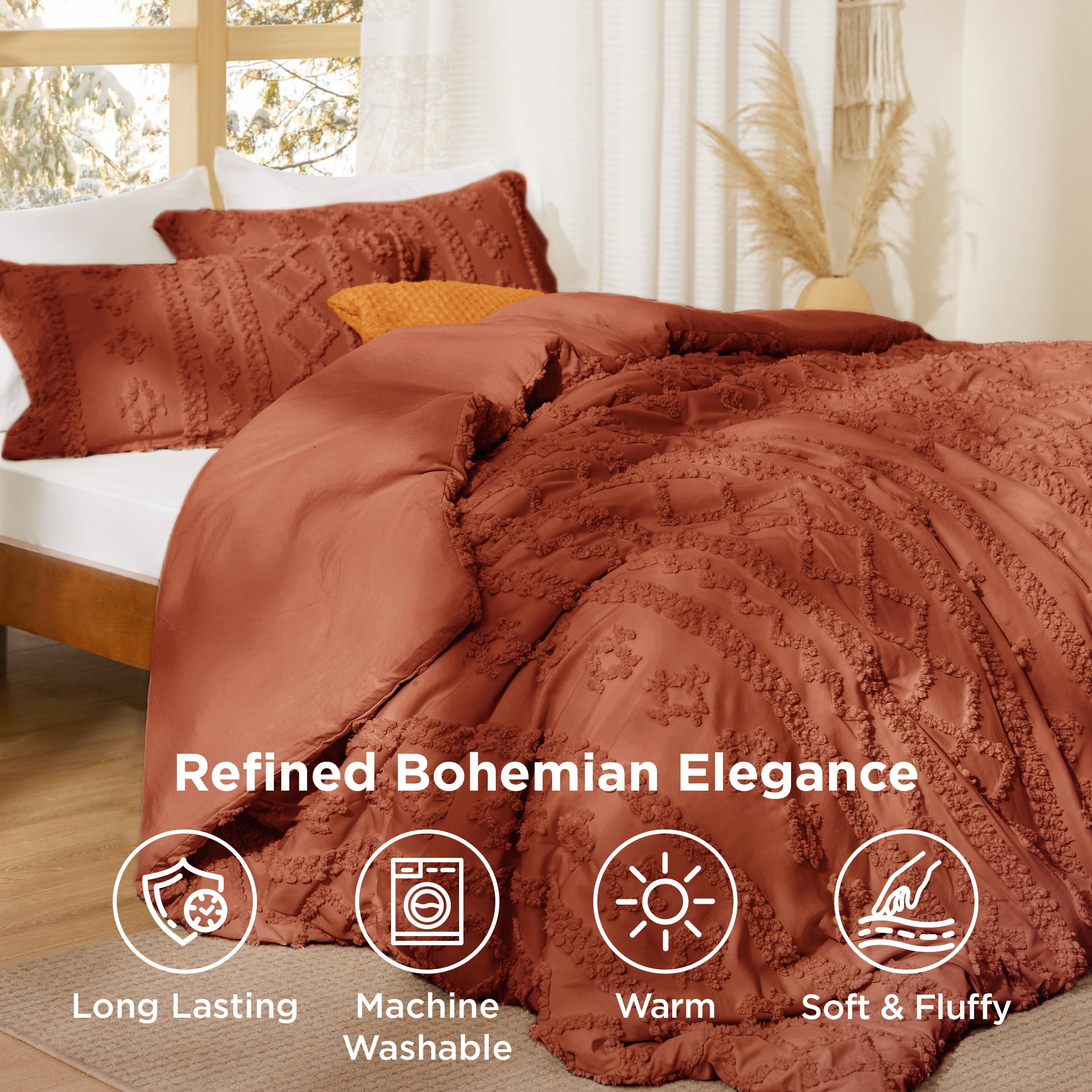 Bedsure lightweight warmth from polyester microfiber suits year-round use.