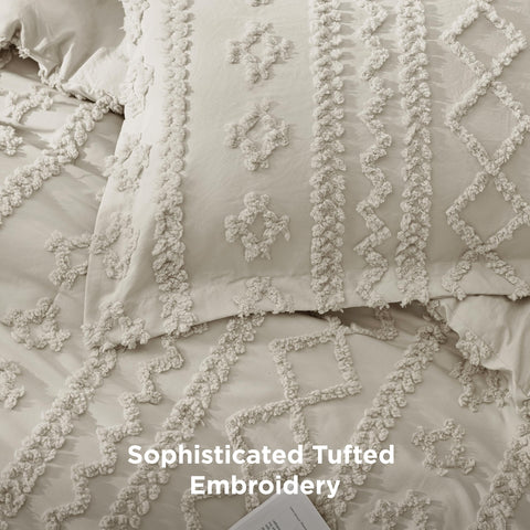 Bedsure machine-washable comforter set for easy home care.
