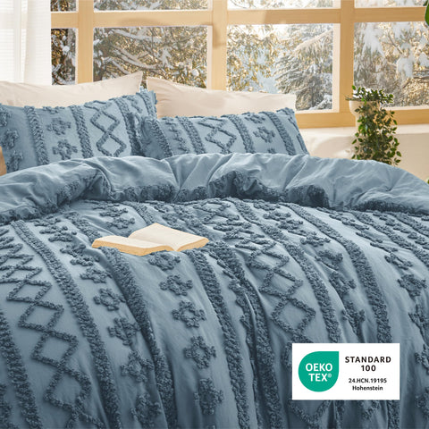 Bedsure comforter is machine washable for easy care at home.