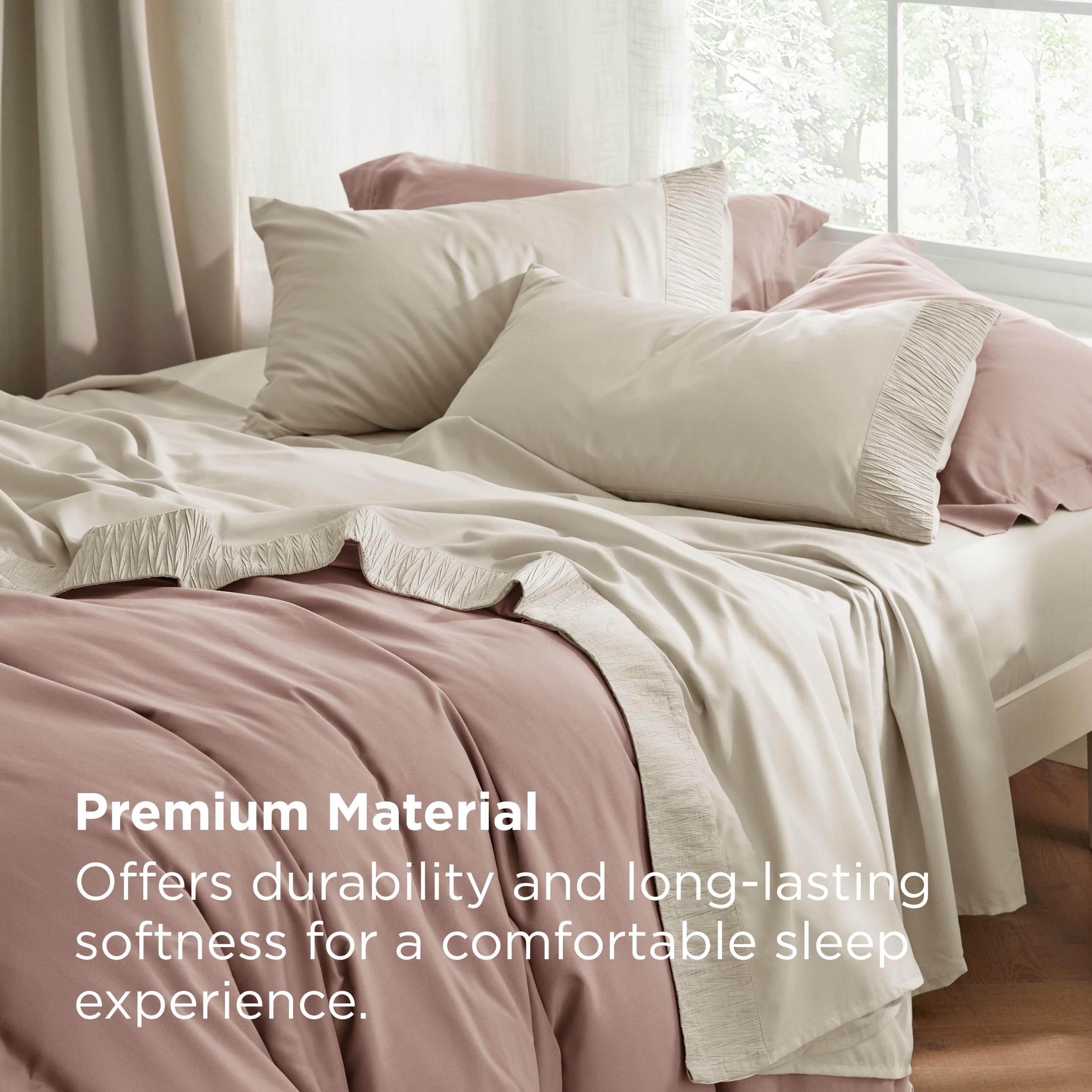 Bedsure microfiber fabric texture highlights soft, smooth feel.
