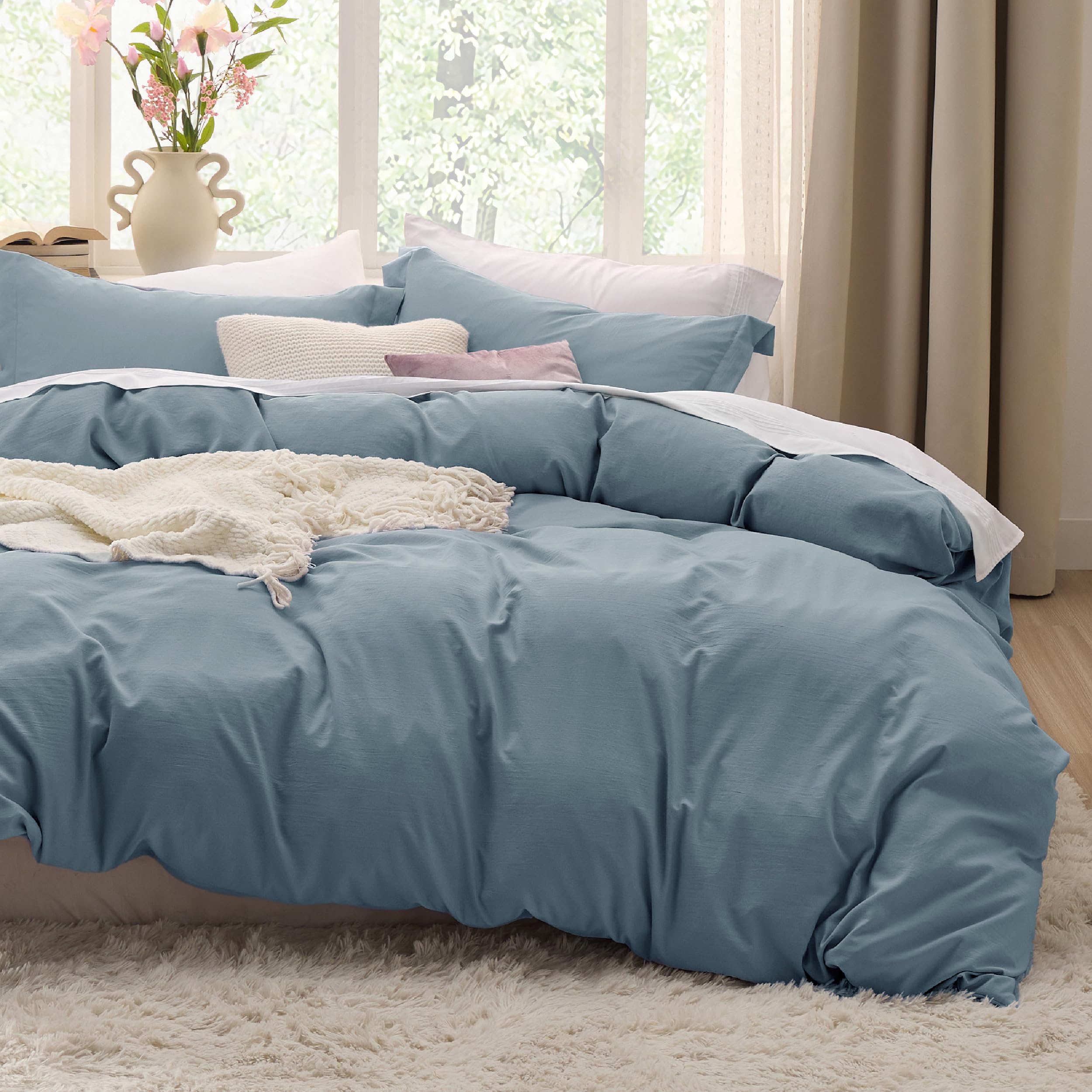 Bedsure mineral blue California King duvet cover soft texture for restful nights.