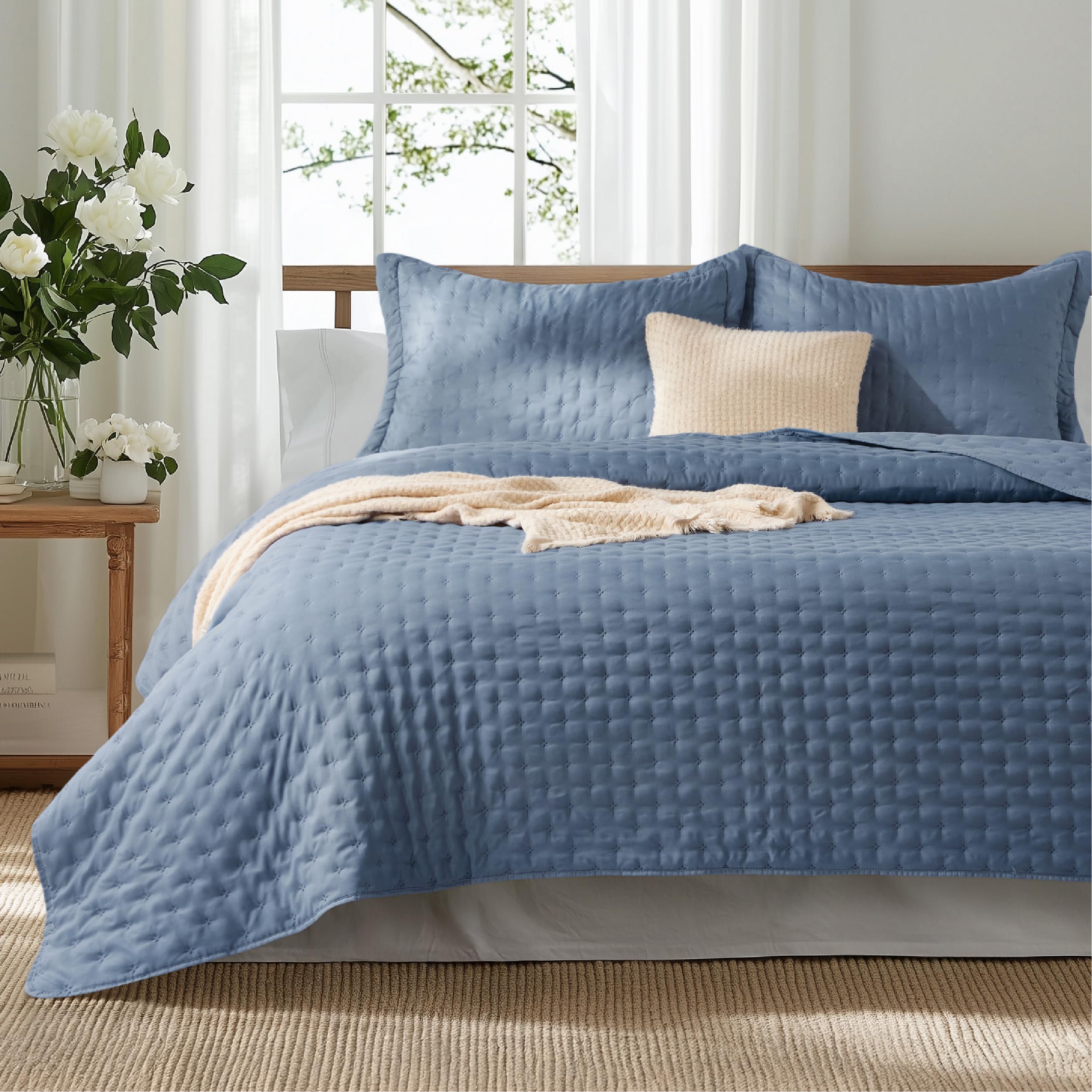 Bedsure King Quilt top view in mineral blue shows a cozy surface.