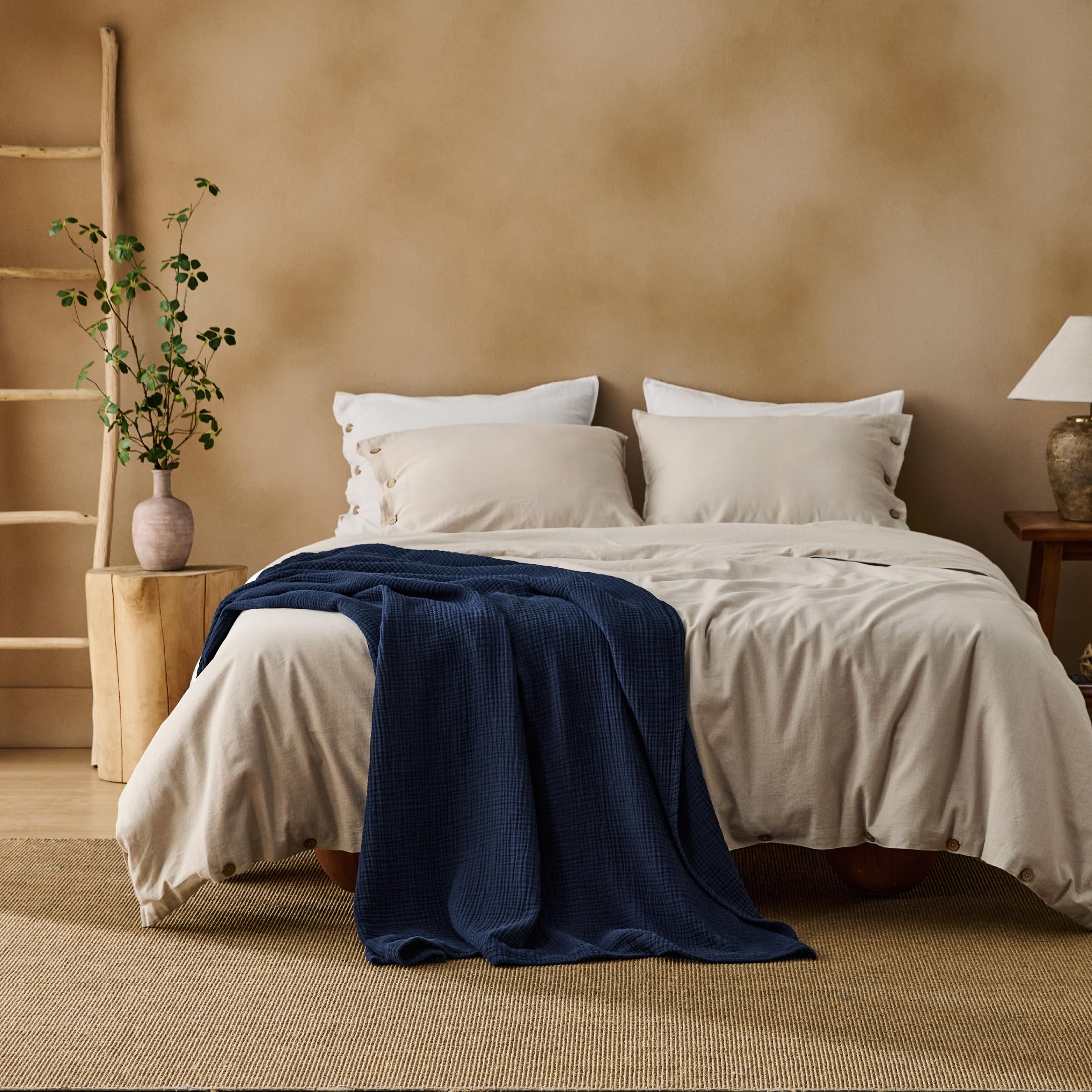 Bedsure breathable blanket absorbs moisture for sweat-free comfort during warm days