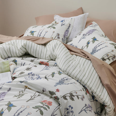 Bedsure fabric is OEKO-TEX certified for safe sleep.