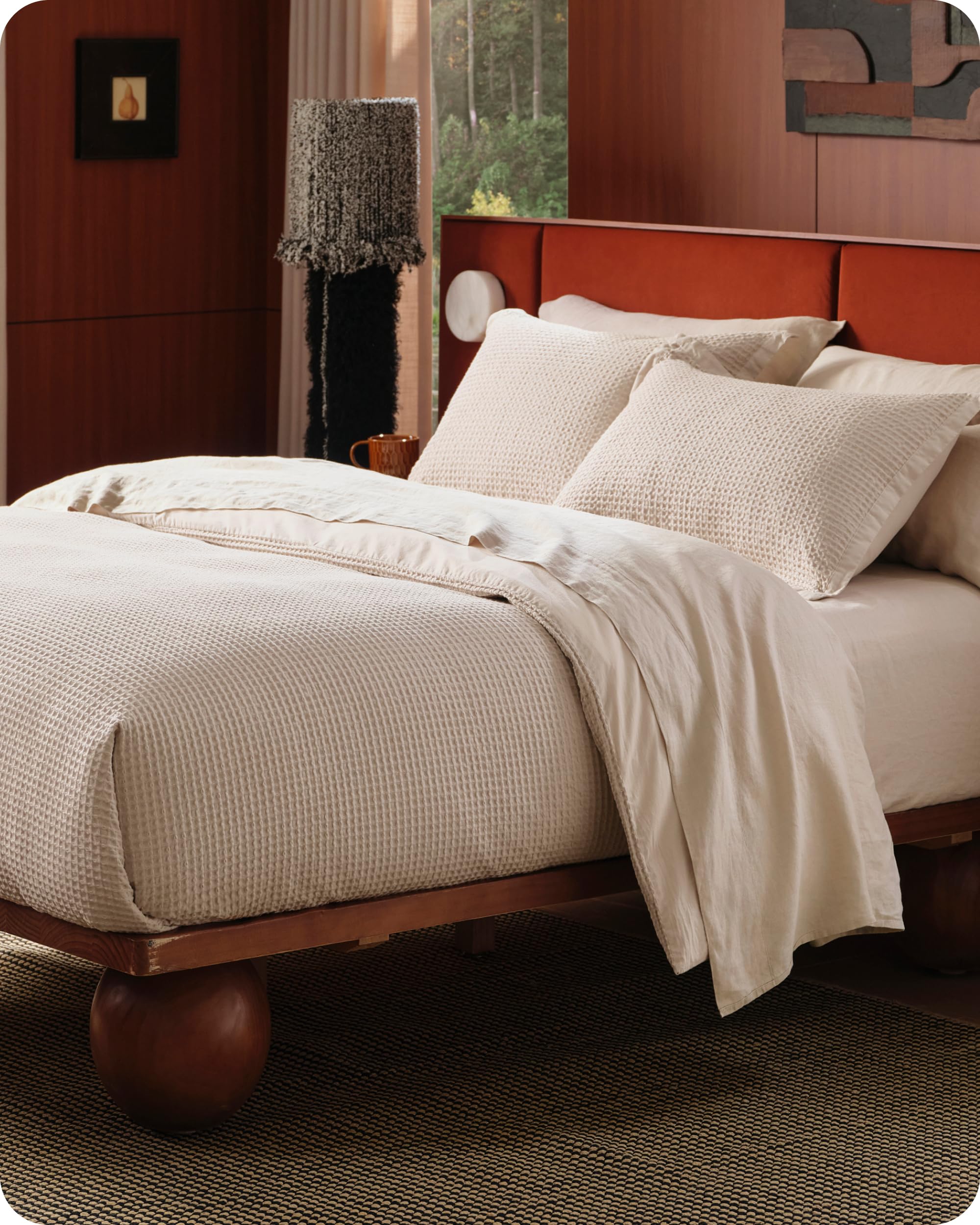 Bedsure OEKO-TEX certified fabric, skin-friendly and low-maintenance care.