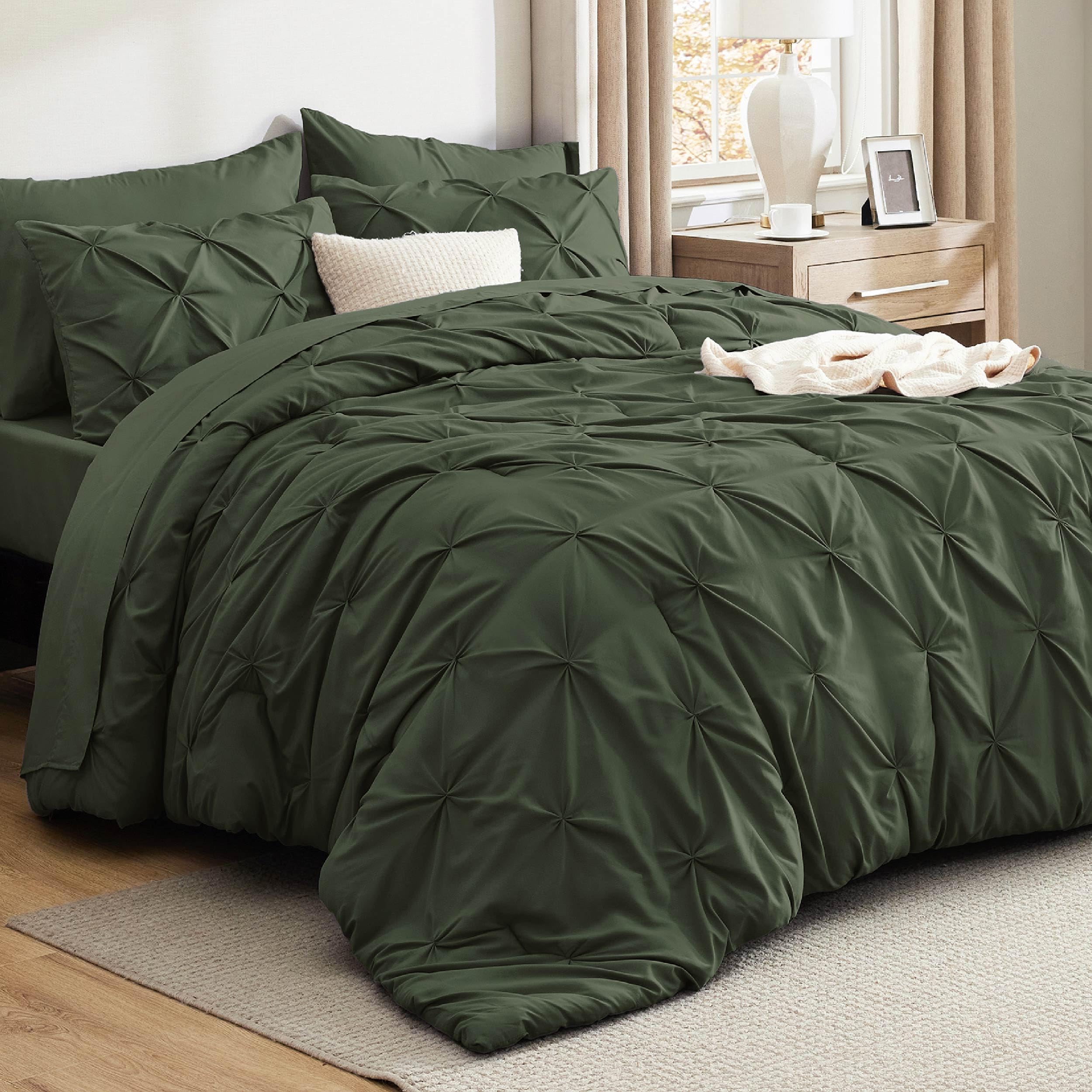 Bedsure olive green queen comforter cover in soft microfiber for restful sleep