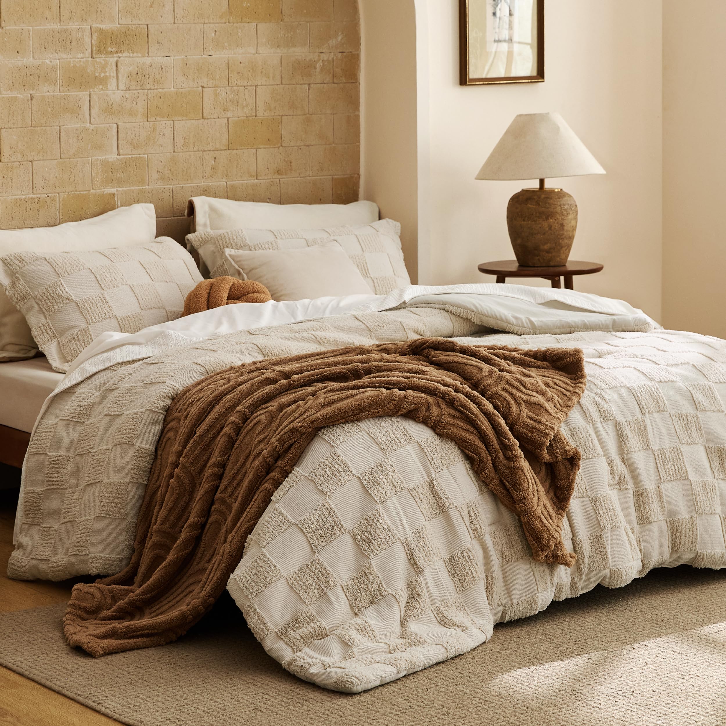 Bedsure pillow shams with geometric plaid pattern for coordinated bed styling.
