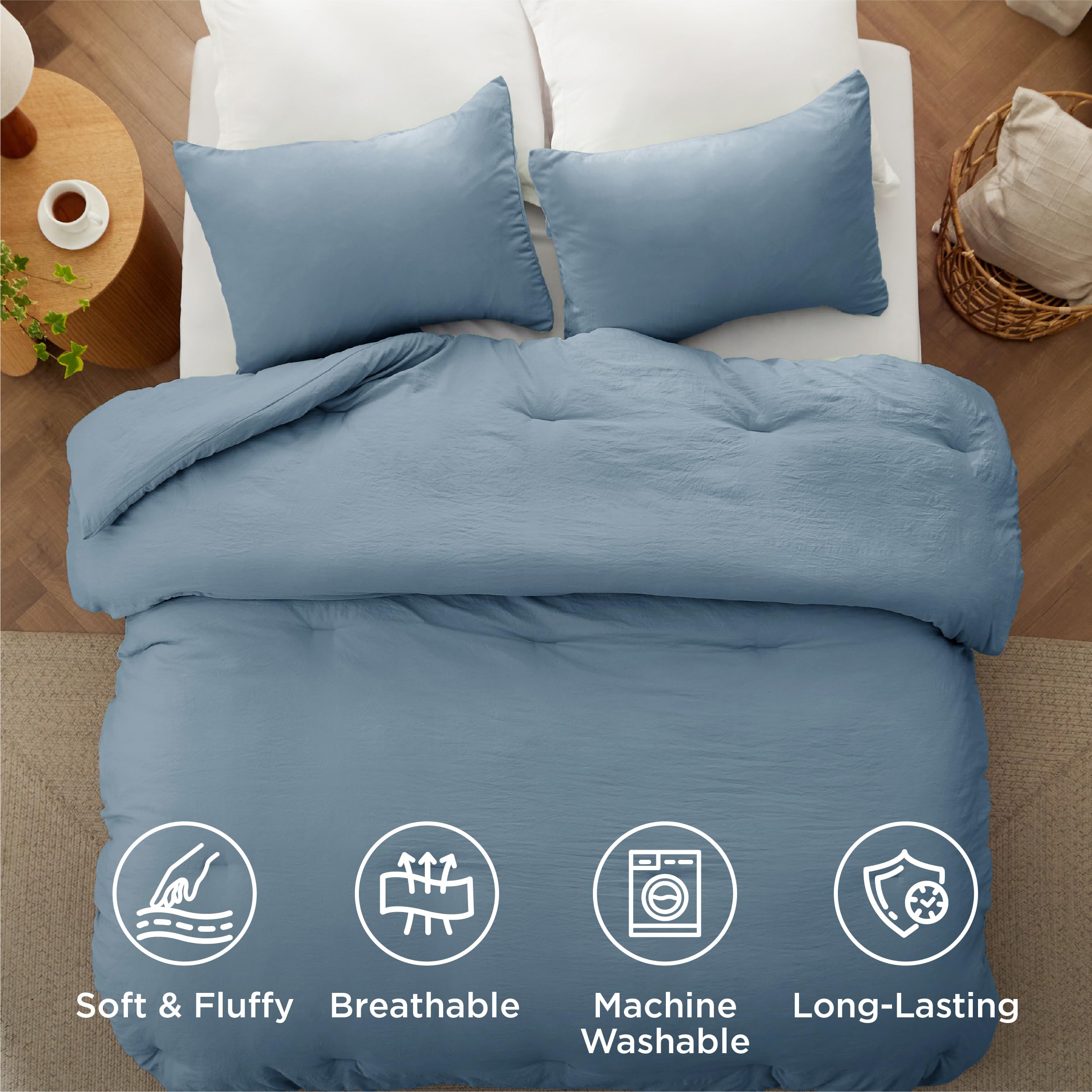 Bedsure queen comforter reverse color detail demonstrates versatile styling options.
