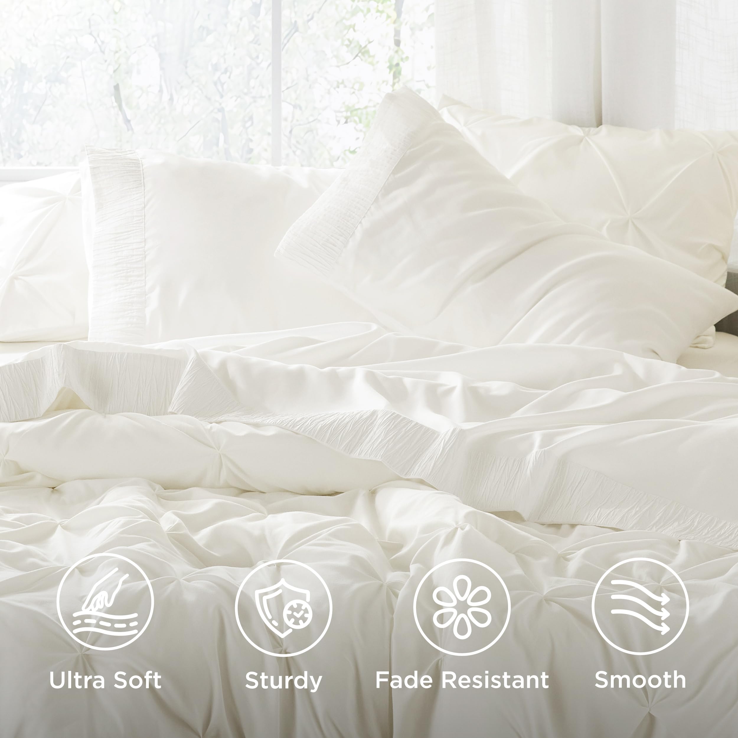 Bedsure queen flat sheet 90x102 inches offers smooth, breathable comfort.