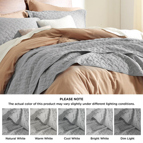 Bedsure all-seasons quilt adapts to warm and cool nights.