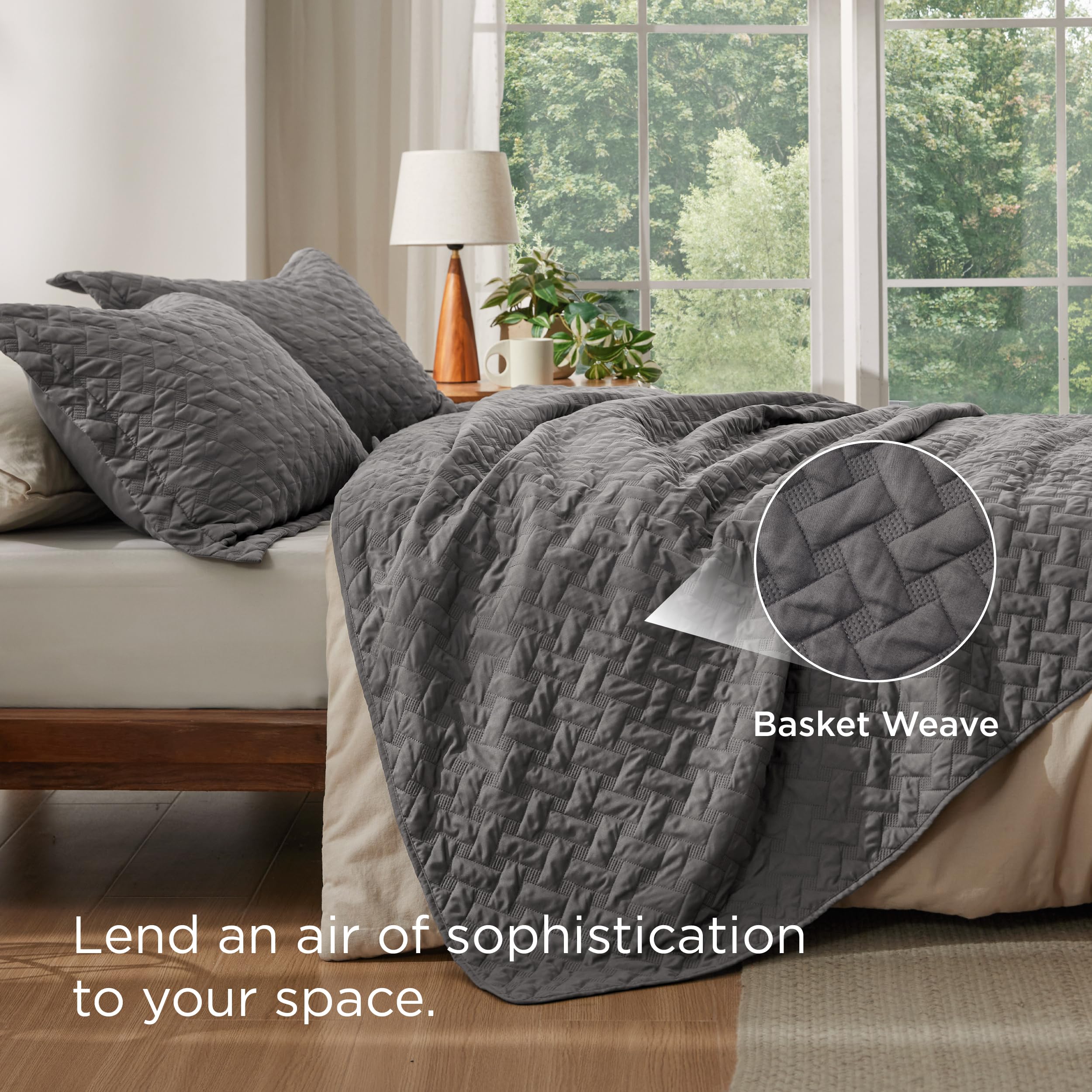 Bedsure quilt edge stitch detail shows durability and lasting quality