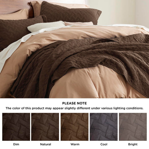 Bedsure quilt set includes two pillow shams for a coordinated look