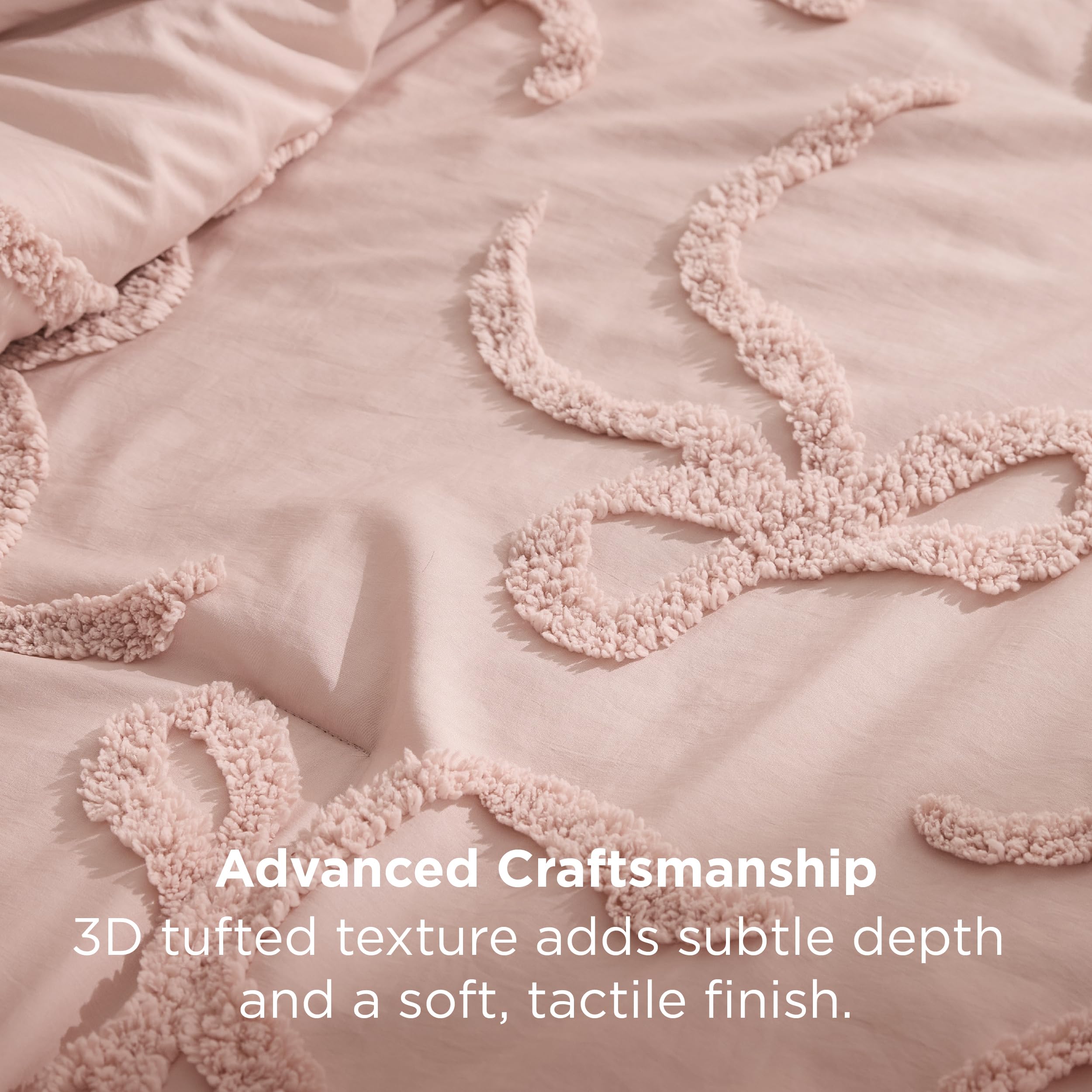 Bedsure rose pink 3D puffy jacquard design adds tactile luxurious texture