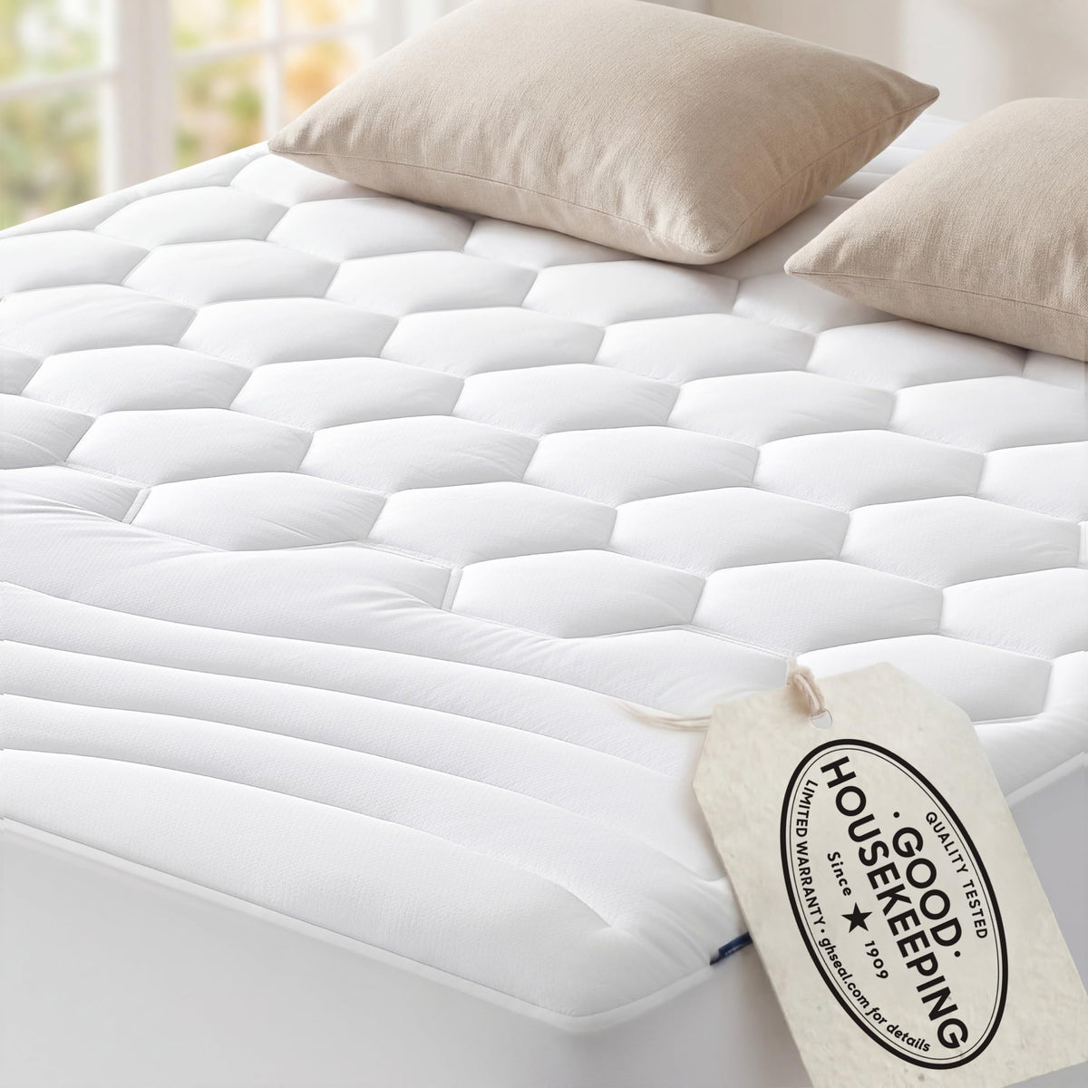 Bedsure RV short queen mattress pad on bed provides a smooth sleep surface.