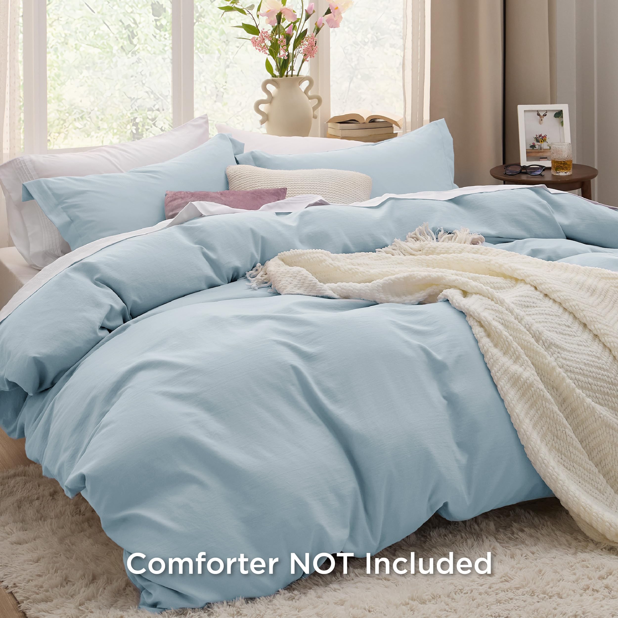 Bedsure pillow sham 20x26 pairs with duvet cover for a coordinated look and comfort.