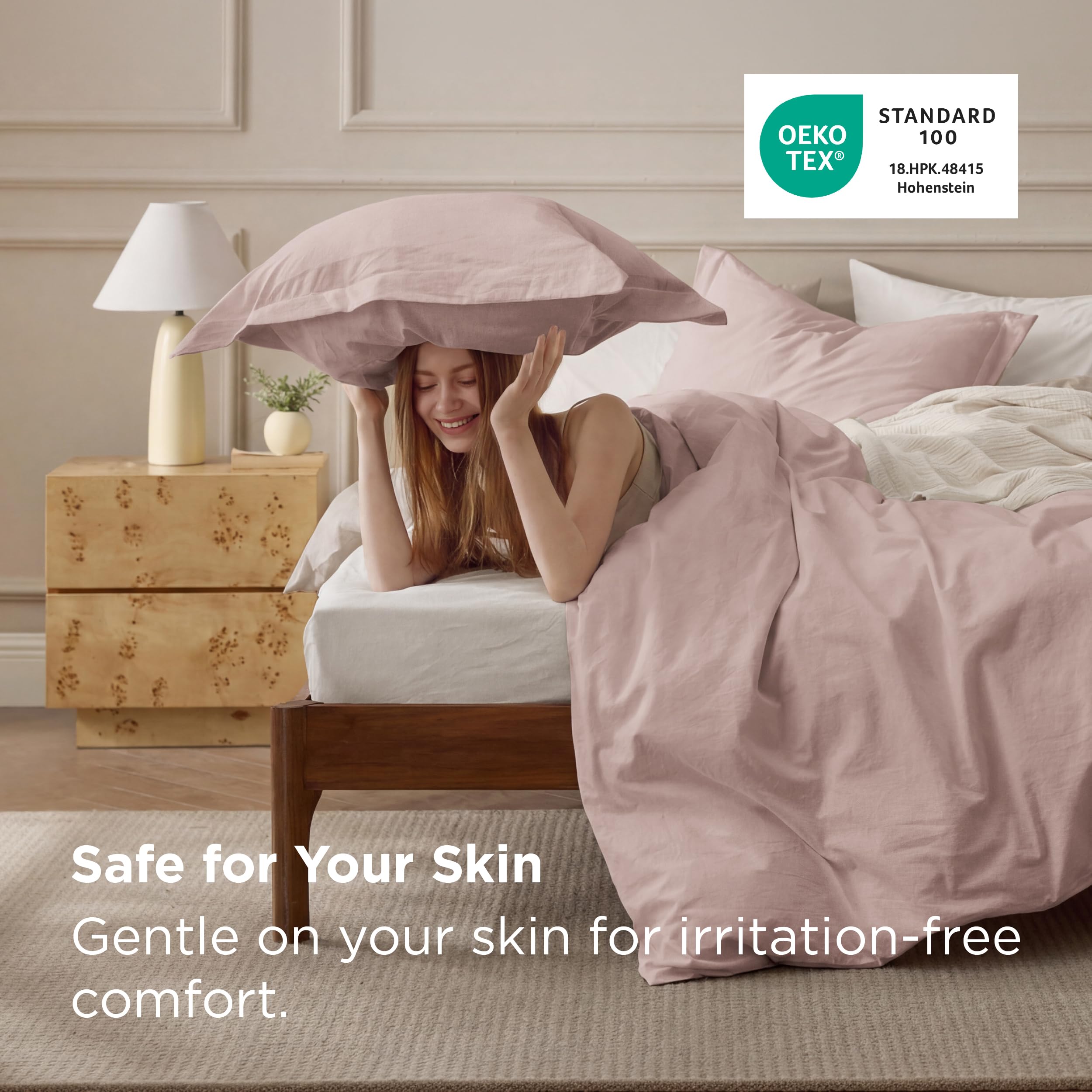 Bedsure soft hand feel from prewashed cotton for everyday comfort.