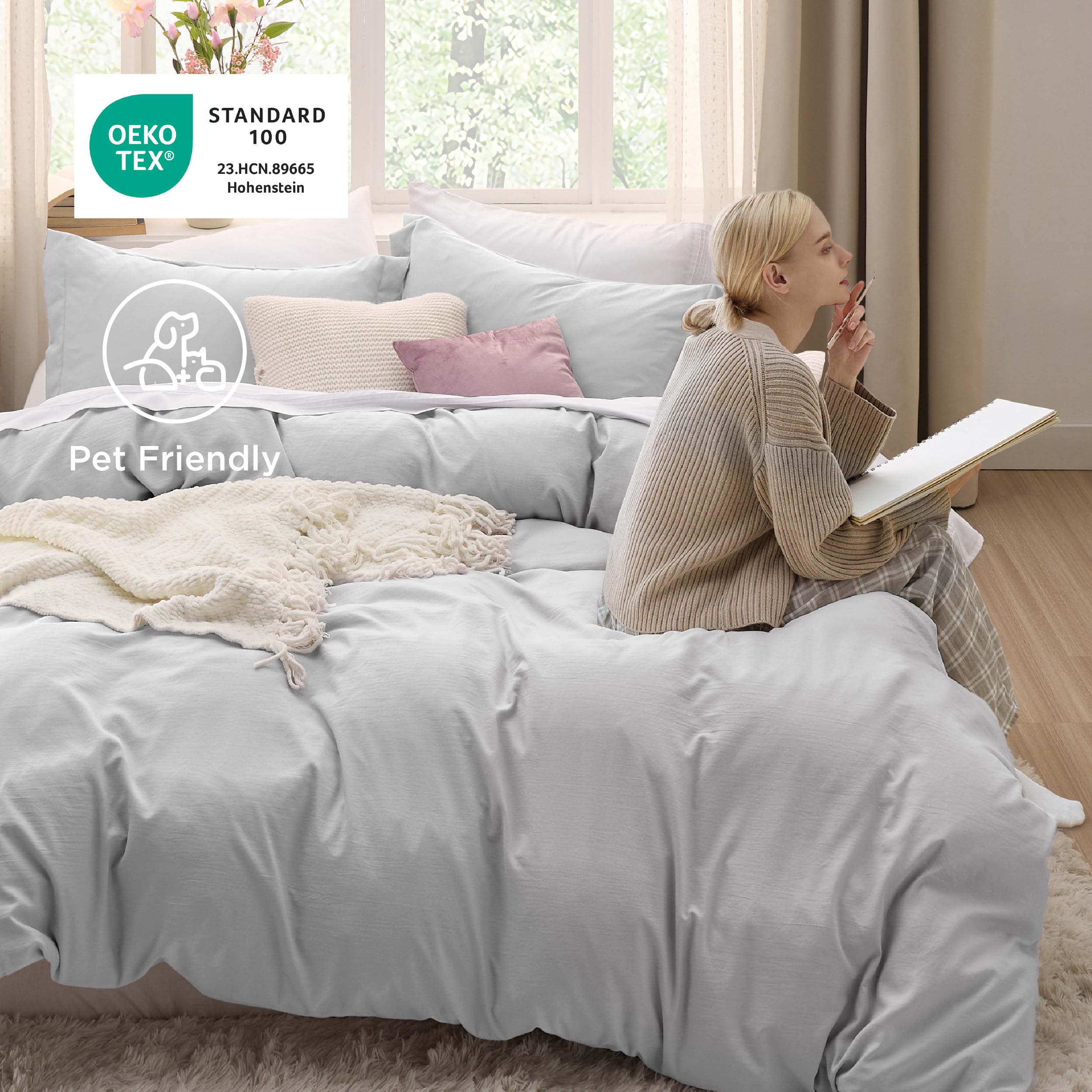 Bedsure soft prewashed polyester fabric feels lightweight and breathable.