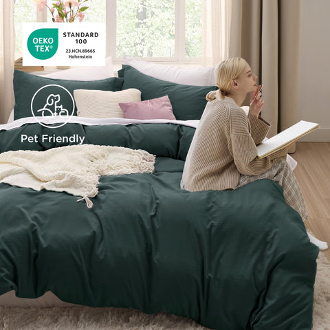 Bedsure soft texture with no crinkle noise for restful sleep.