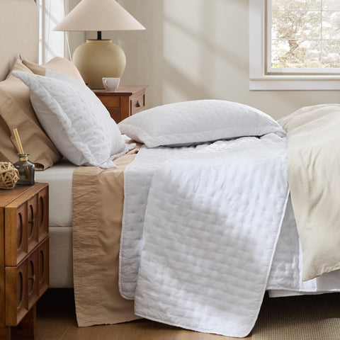 Bedsure embossed pattern on quilt providing depth and modern aesthetic