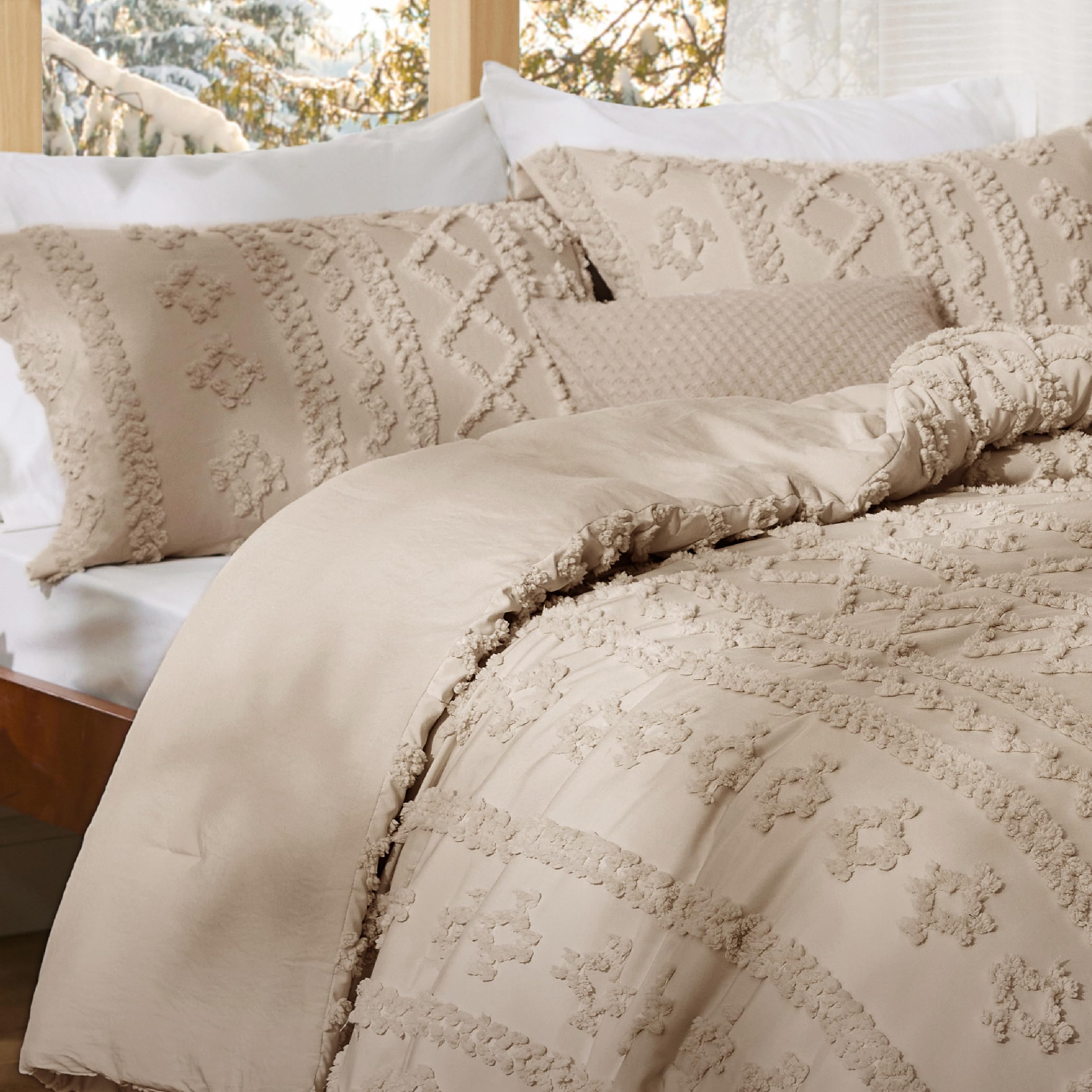 Bedsure Tufted Boho Comforter Set king khaki care instructions.