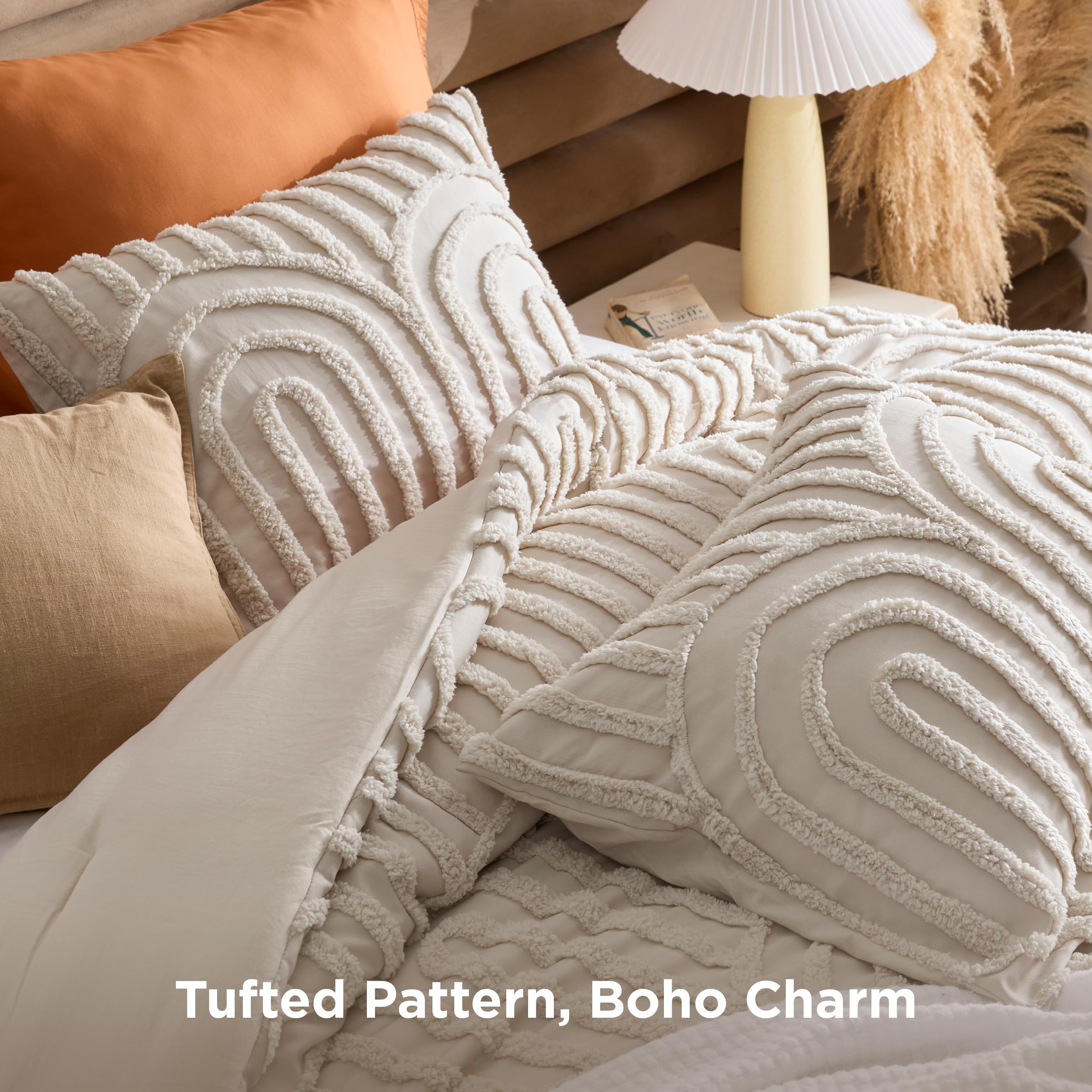 Bedsure tufted embroidery 3D texture adds visual depth