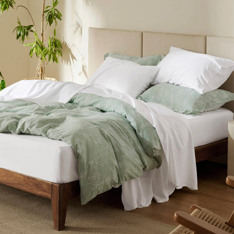 Bedsure twin cooling fitted sheet demonstrates secure 16-inch pocket with 360° elastic band
