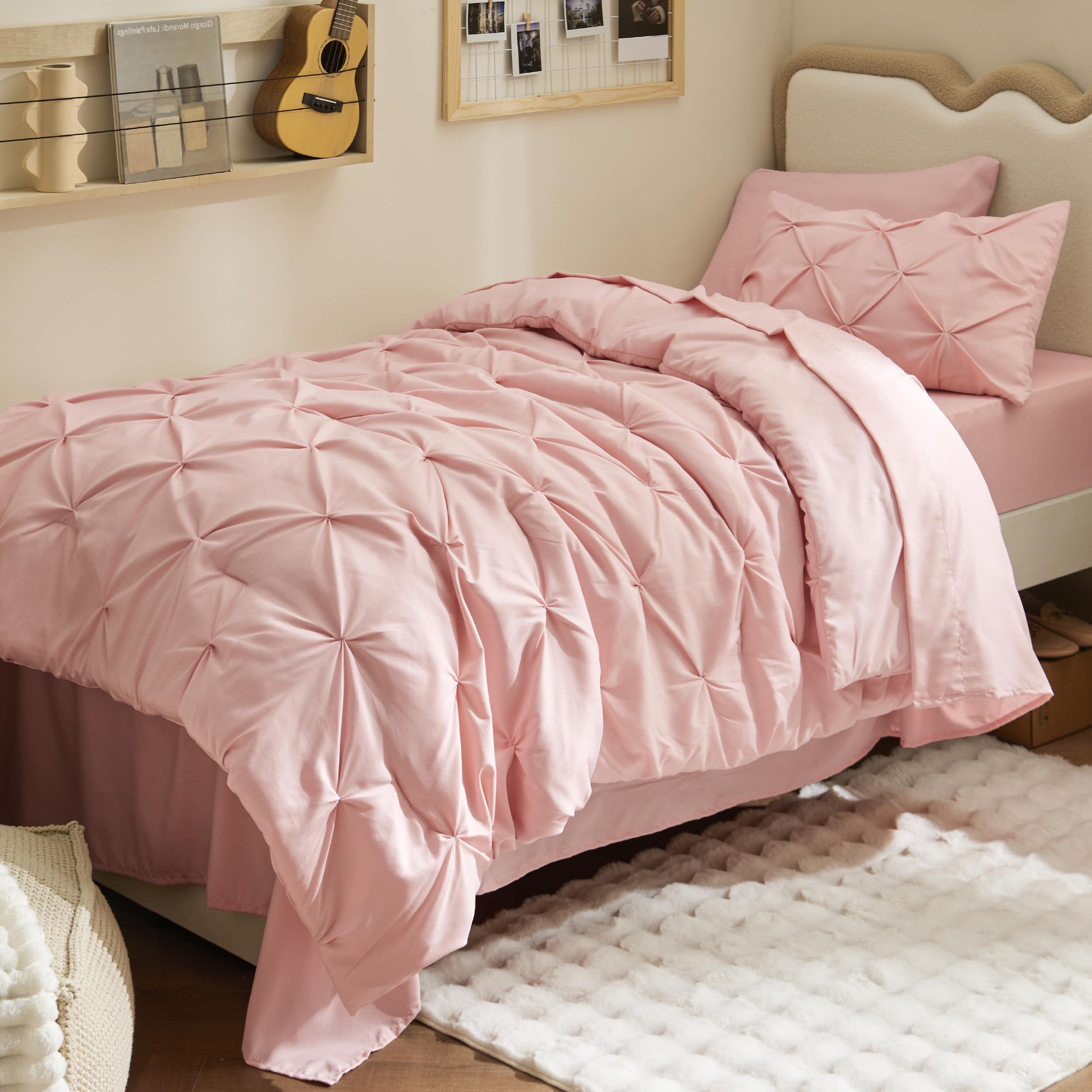 Bedsure twin xl comforter set features geometric pattern for timeless bedroom style