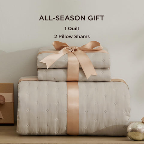 Bedsure quilt features ultrasonic binding for durability and neat seams.