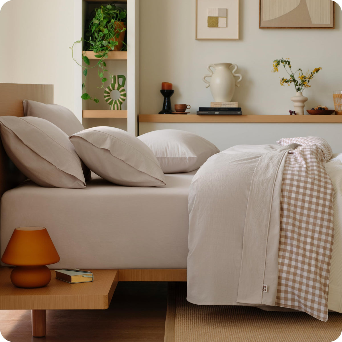 Bedsure king flat sheet shows smooth, breathable cotton percale for year-round comfort.