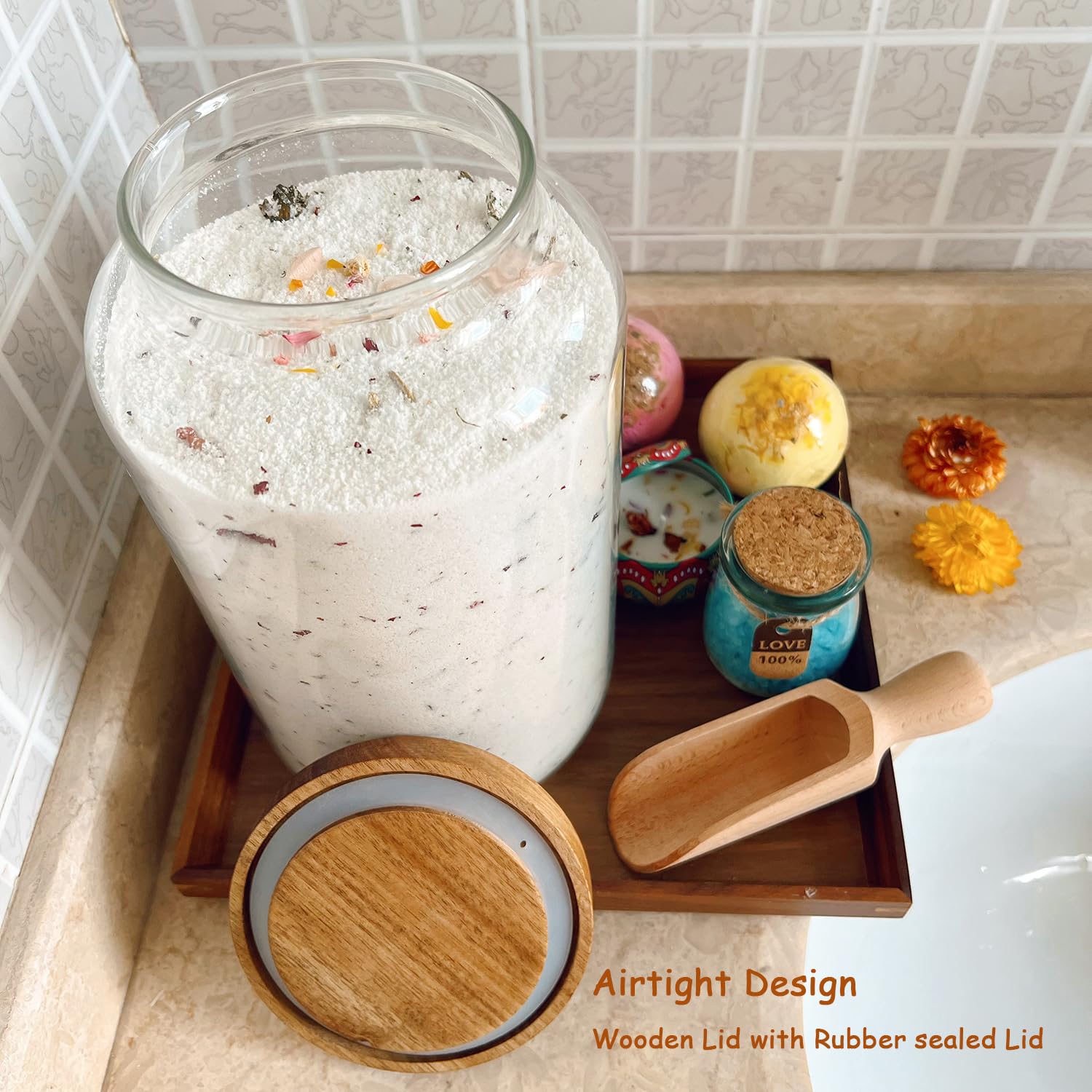 BEECO GIF2U airtight-seal lid promotes freshness for salts, spices, and dry goods.