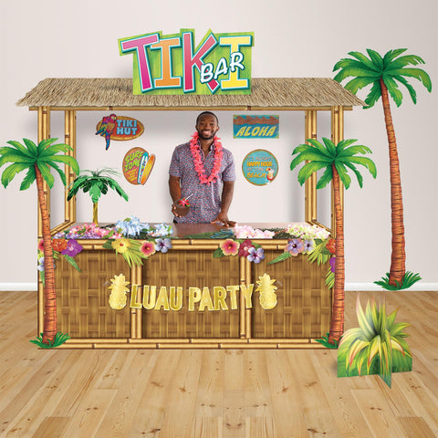 Beistle palm-tree wall backdrop for tropical ambiance at events