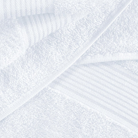 Belizzi Elvana bath towel 28x55 inches shows plush texture for luxurious bath use.
